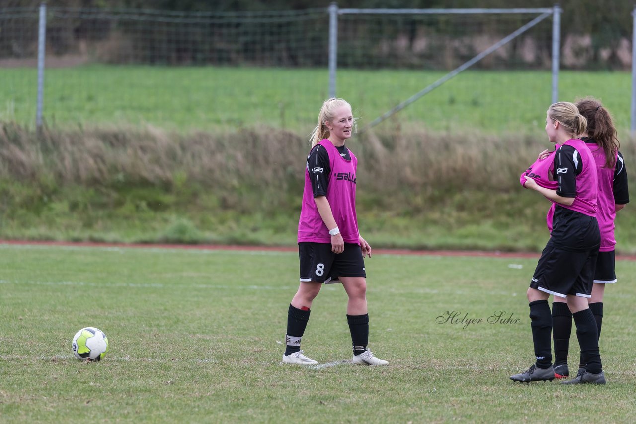 Bild 379 - Frauen Grossenasper SV - SV Steinhorst/Labenz : Ergebnis: 1:3